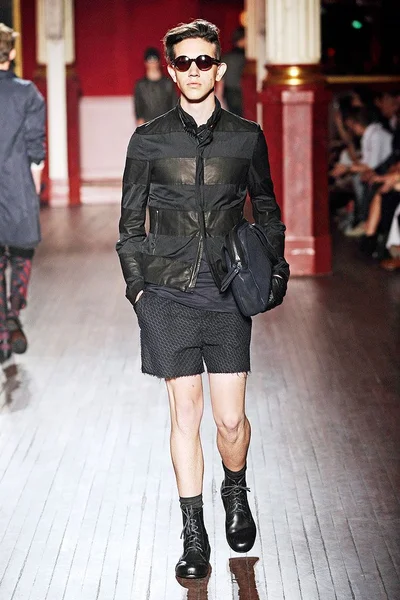 Look 31